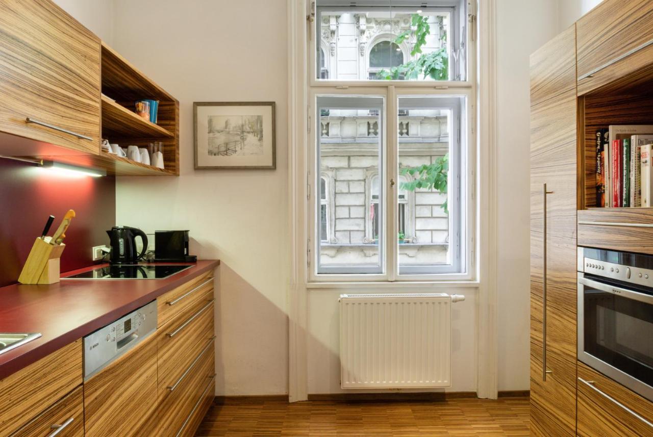 Apartments Fuchsthallergasse Вена Экстерьер фото